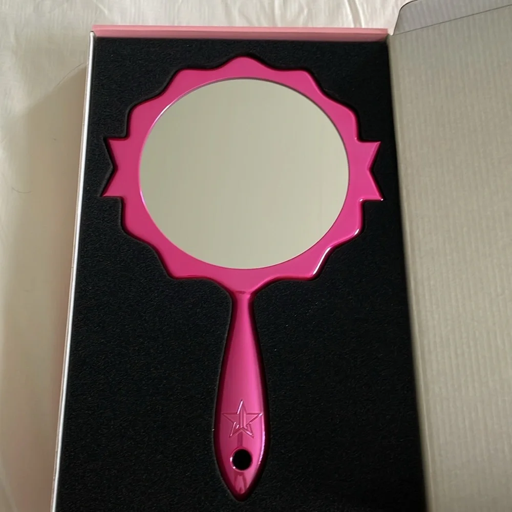 Jeffree Star mirror - baby pink chrome